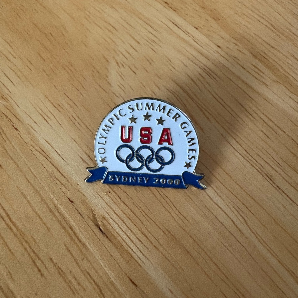 Sydney Australia summer Olympic Games pin 2000